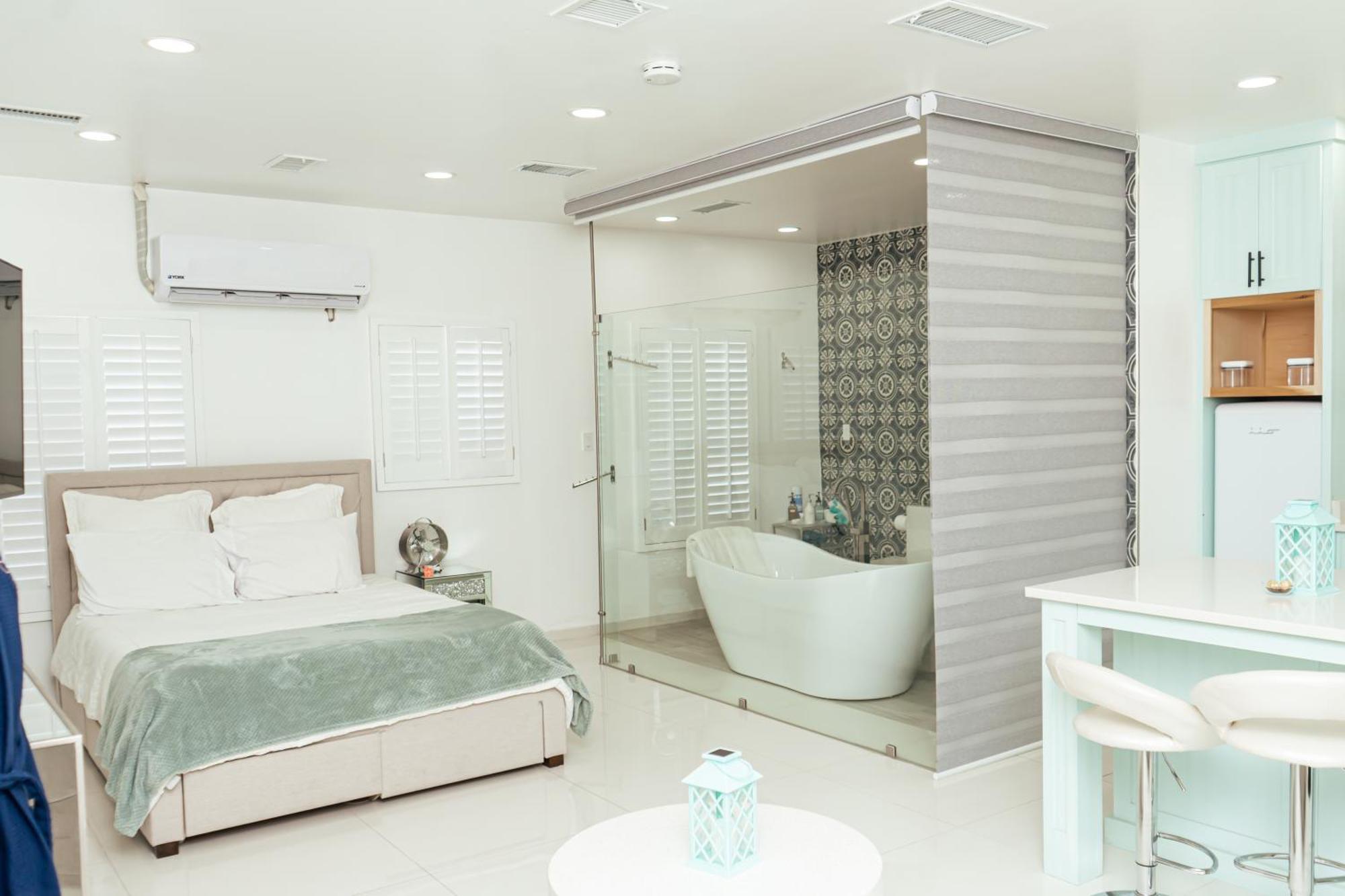 Luxury Lofts With Private Pool Apartment Ciudad Juarez Bagian luar foto